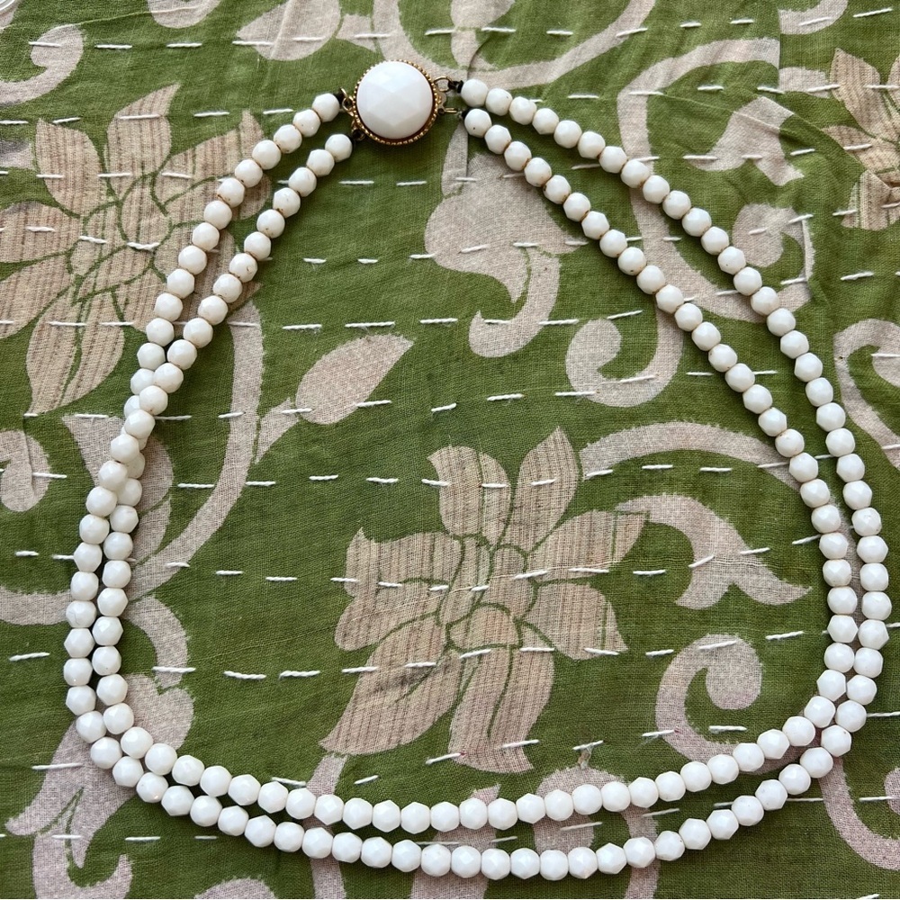 Vintage white faceted beads beaded double strand necklace elegant